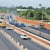 Lagos Gorment Close Lagos–Abeokuta Expressway Say Dem Wan Package Di Road