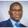 Fashola Open Up On Why E No Dey Publicly Criticise Tinubu