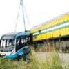 Train Jam Car For Lagos, But Di Driver Escape Wunjure